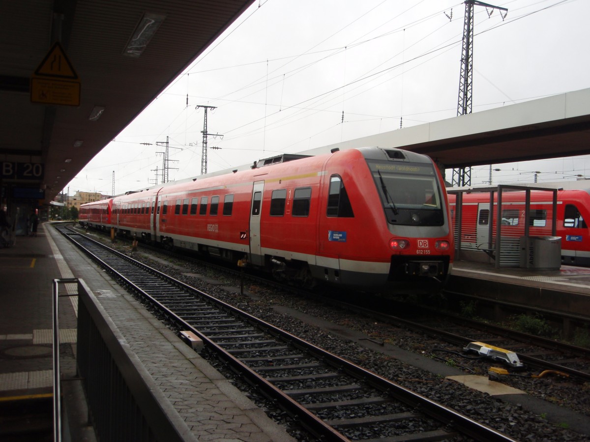 612 155 als RE nach Neustadt (Waldnaab) in Nrnberg Hbf. 26.08.2014