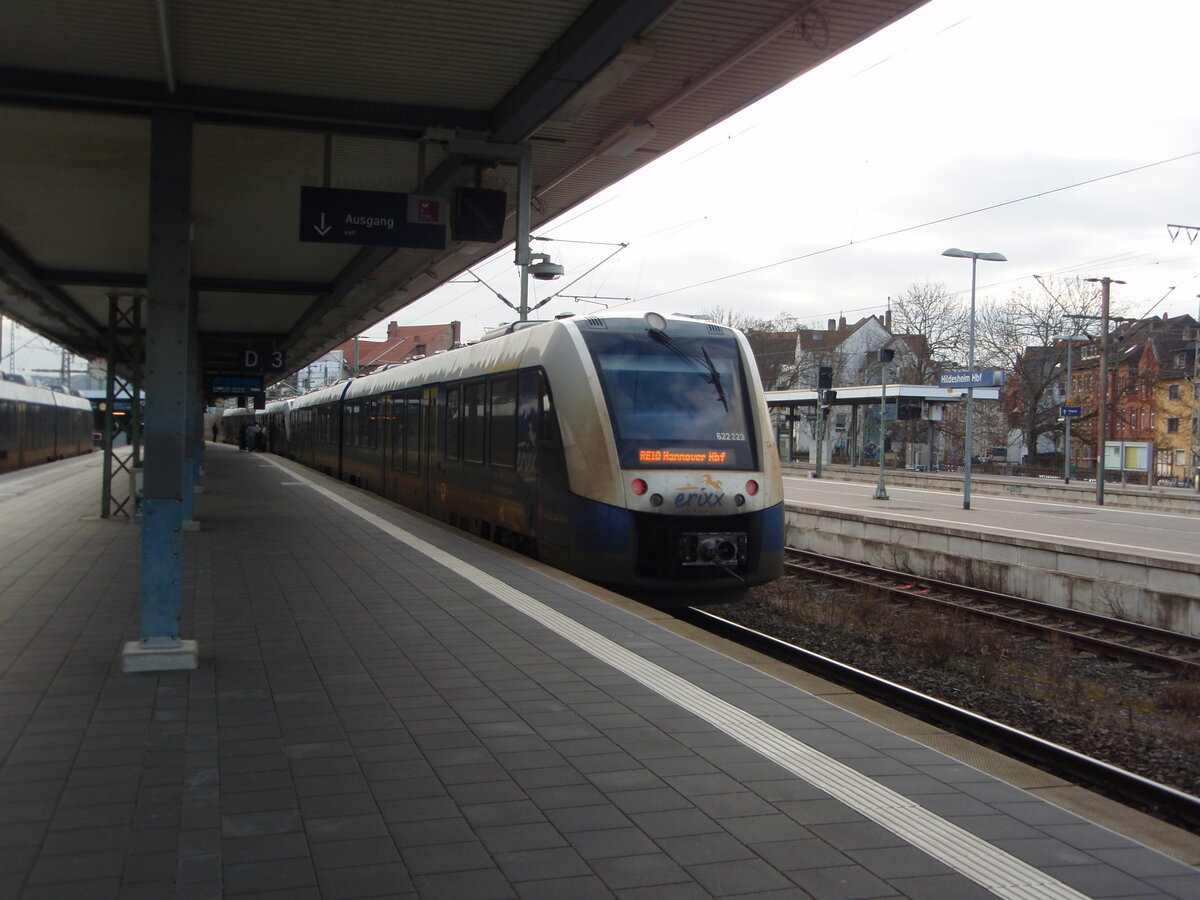 622 223 von erixx als RE 10 Bad Harzburg - Hannover Hbf in Hildesheim Hbf. 01.03.2025