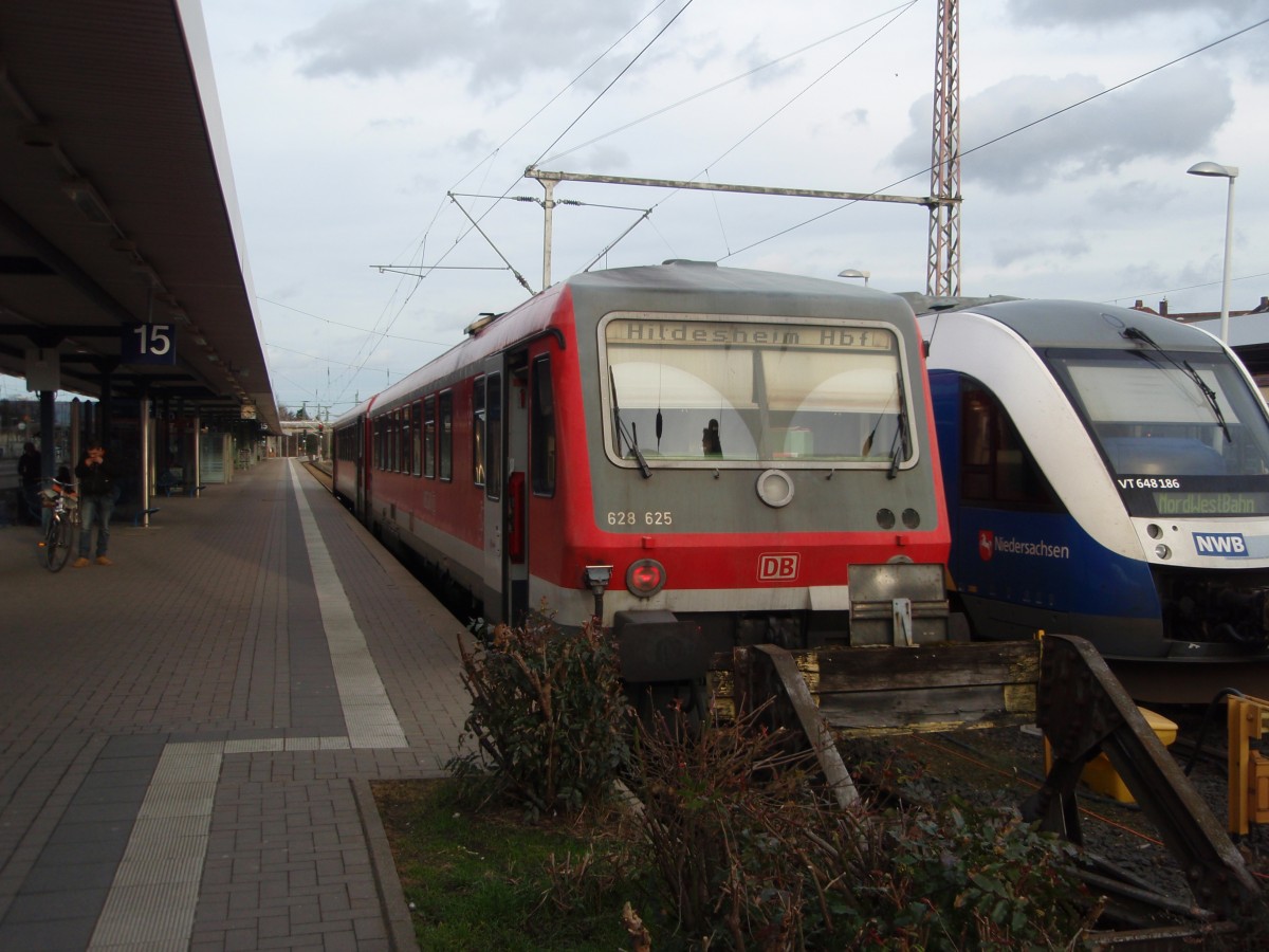 628 625 als RB aus Braunschweig Hbf in Hildesheim Hbf. 15.02.2014