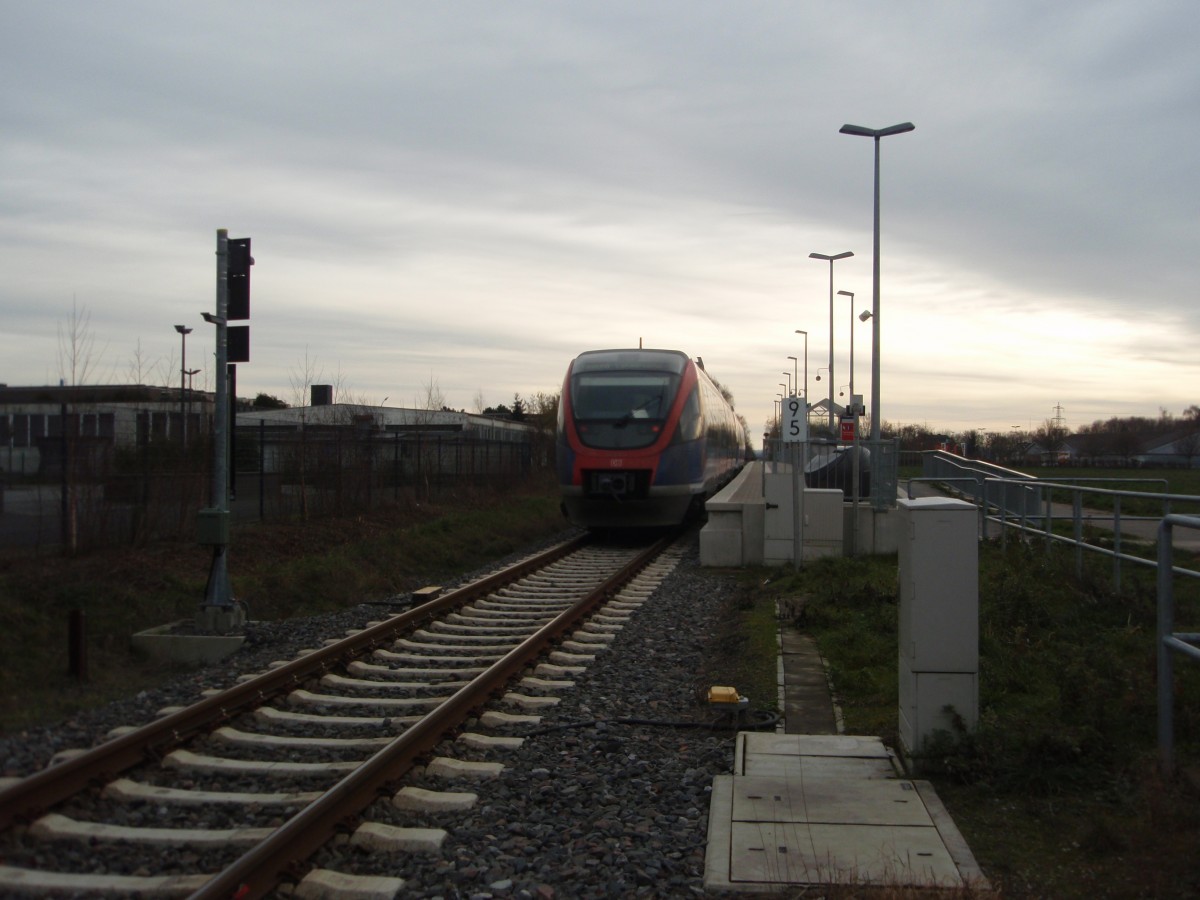 643 704 als RB 20 aus Langerwehe in Alsdorf-Poststraße. 25.01.2014