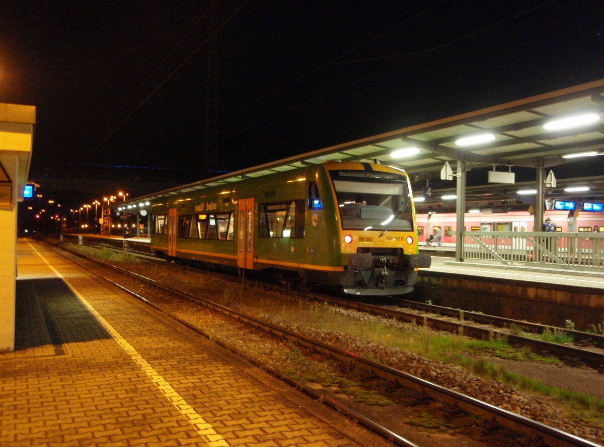 650 652 der Lnderbahn als RB 35 aus Bayerisch Eisenstein in Plattling. 21.09.2021