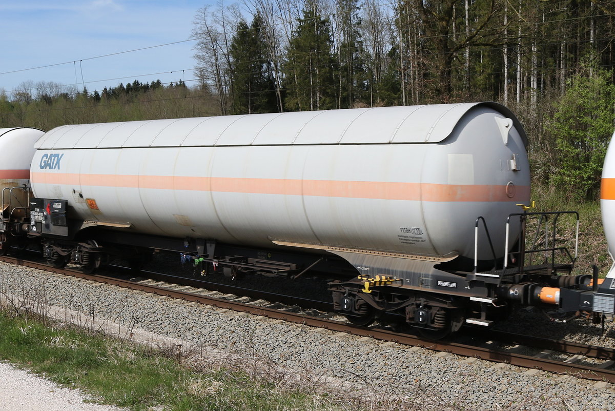 7813 029 (Zags) von  GATX  am 15. April 2020 bei Grabensttt.