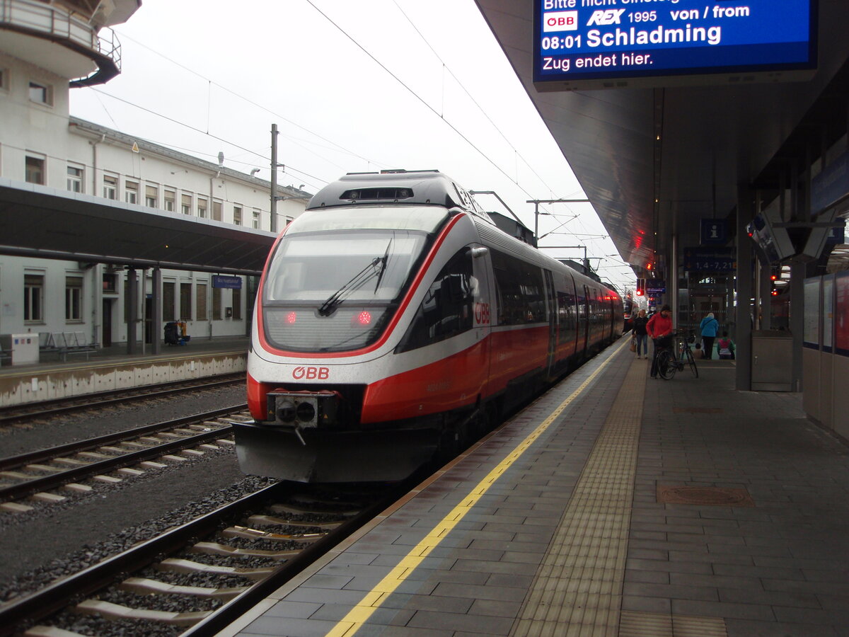 Ein 4024 als REX aus Schladming in Graz Hbf. 03.05.2024