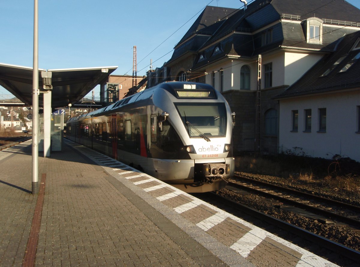 ET 23 2108 der Abellio Rail NRW als RB 91 Hagen Hbf - Siegen Hbf in Werdohl. 16.02.2019
