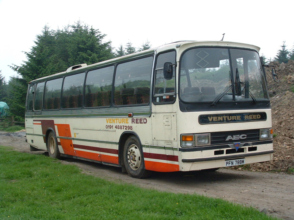 PFN 788M
1974 AEC Reliance
Duple Dominant C42F
New to East Kent Road Car Co.  Pictured in the livery of Venture Reed, Sunniside, Gateshead, England.  Subsequently sold on and scrapped.

Tow Law, England 25th April 2002