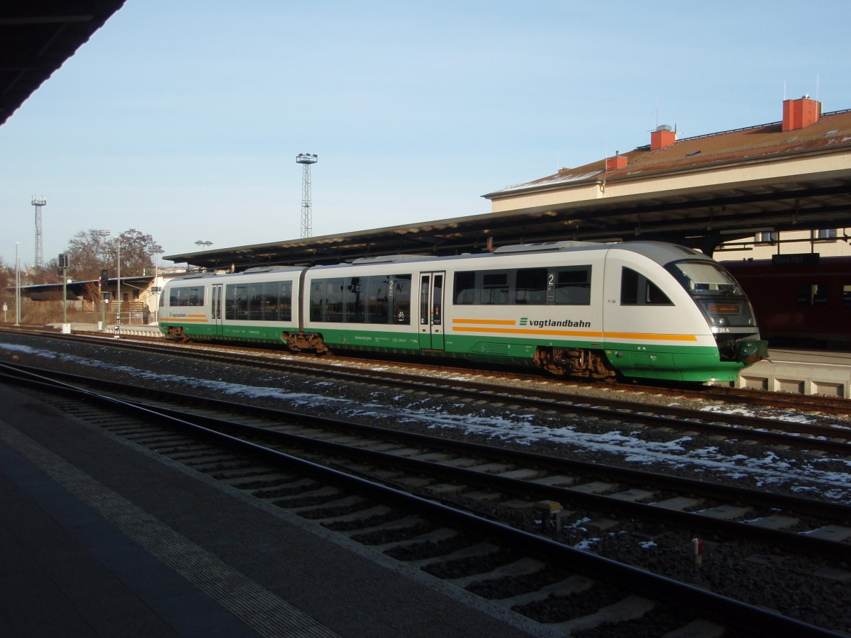 VT 26 A der Vogtlandbahn als VB 4 nach Weischlitz in Gera Hbf. 01.02.2014