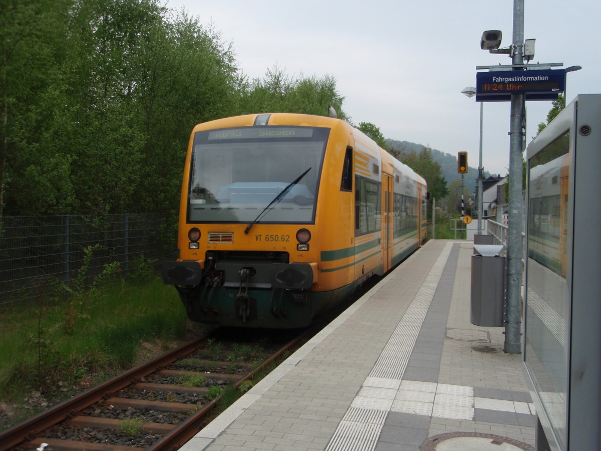 VT 650.62 der Ostdeutschen Eisenbahn im Einsatz für die Hessische Landesbahn auf der RB 93 nach Siegen in Bad Berleburg. 16.05.2015