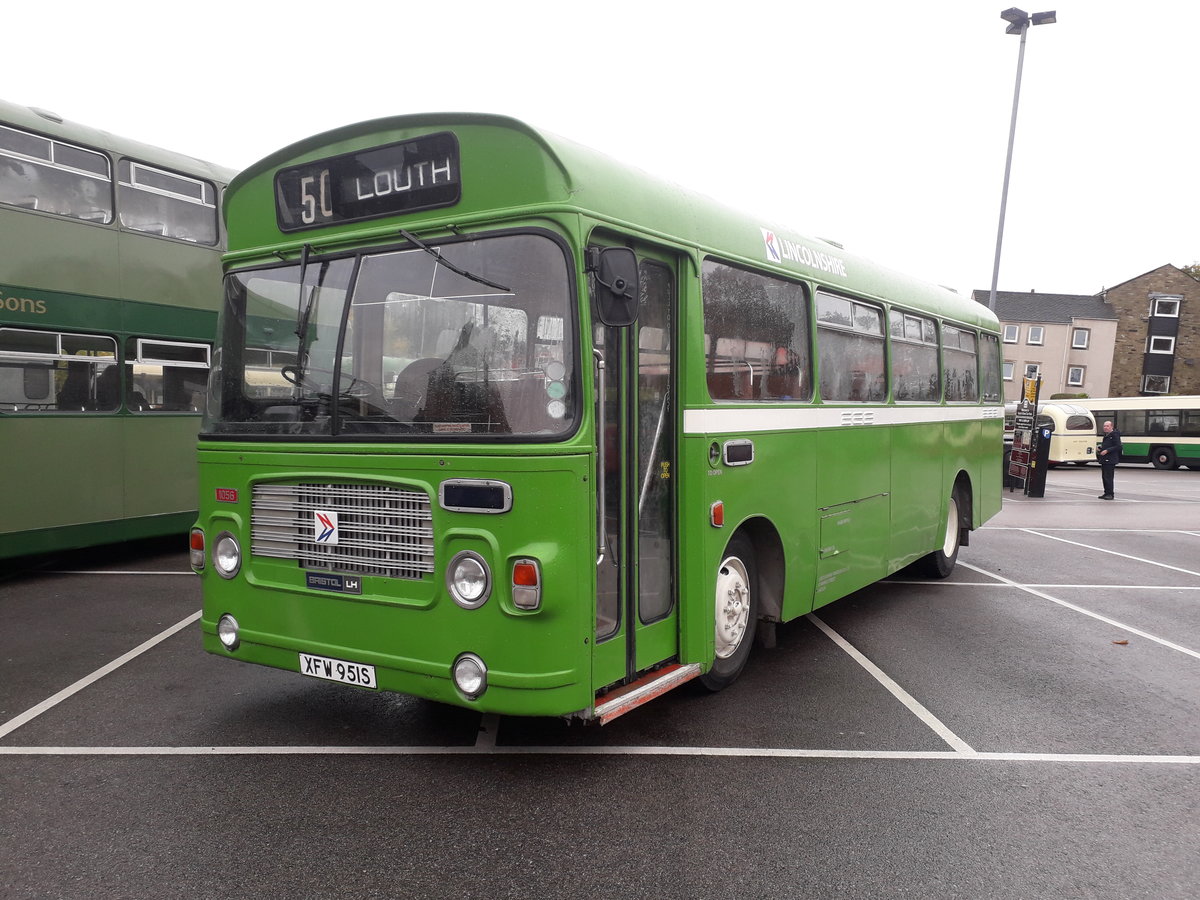 XFW 951S
1977 Bristol LH6L
ECW B43F
New to Lincolnshire Road Car Company, fleet number 1056.

Photographed 14/10/18 in Skipton, North Yorkshire, UK.