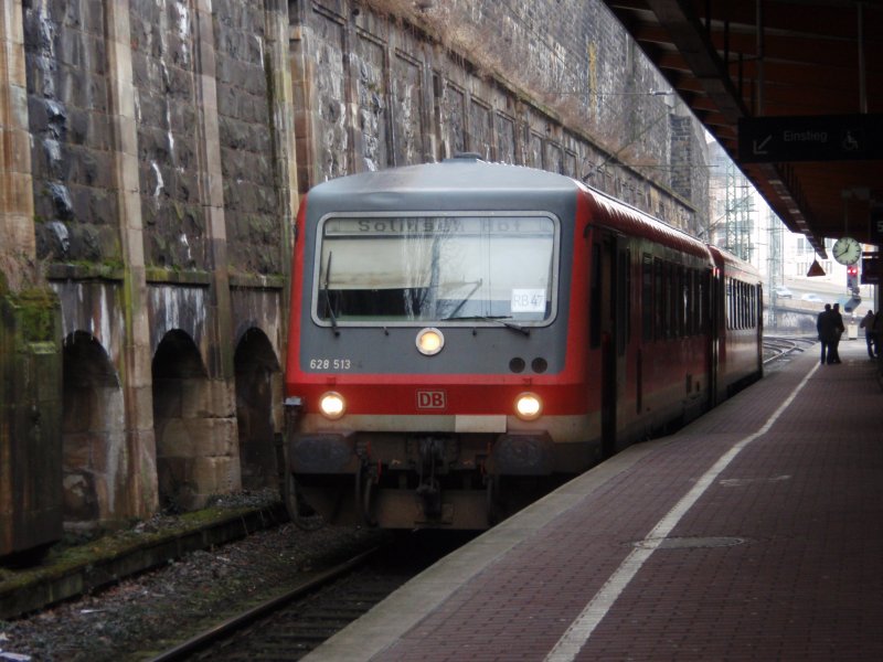 628 513 als RB 47 nach Solingen Hbf in Wuppertal Hbf. 15.02.2009