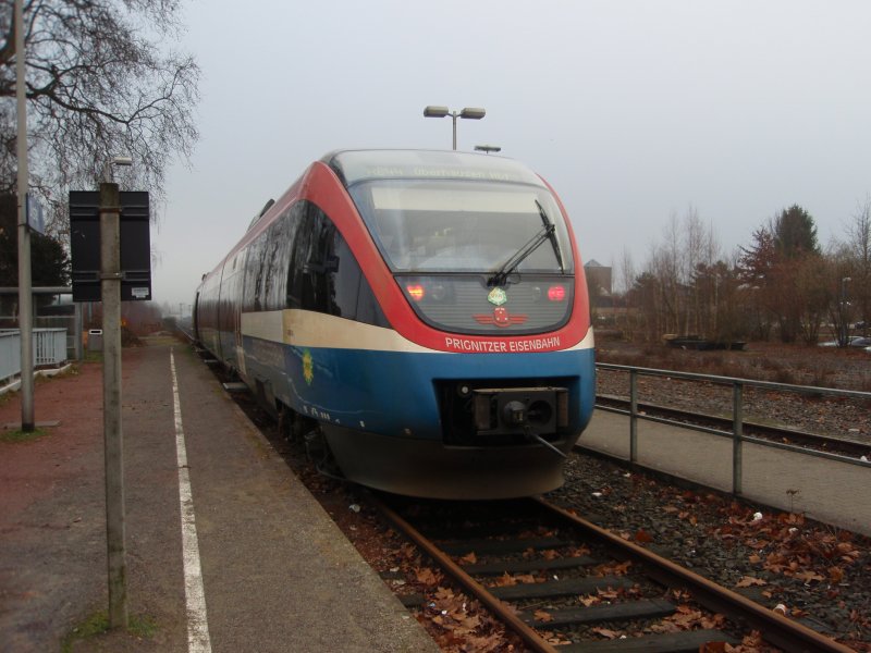 Ein VT 643 der Prignitzer Eisenbahn als RB 44 nach Oberhausen Hbf in Dorsten. 23.12.2008
