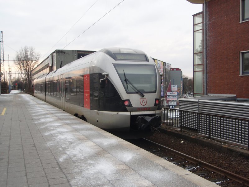 ET 22005-B der Abellio Rail NRW als RB 46 nach Gelsenkirchen Hbf in Bochum Hbf. 01.02.2009