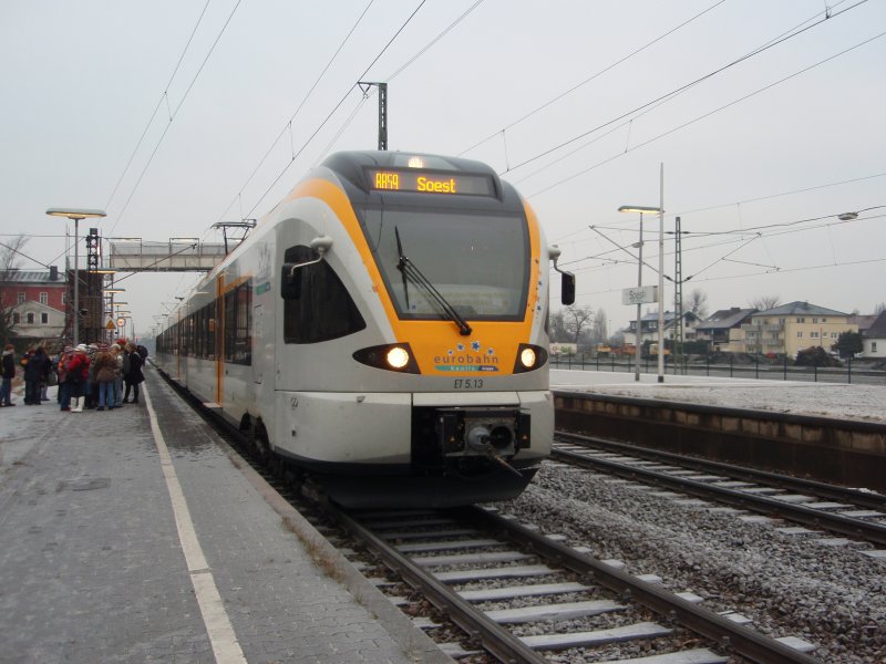 ET 5.13 der eurobahn als RB 59 aus Dortmund Hbf in Soest. 15.12.2008