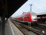 Ein Doppelstock Steuerwagen als RE 5 nach Stuttgart Hbf in Lindau Insel.