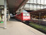 146 227 als RE 8 Bremerhaven-Lehe - Hannover Hbf in Bremen Hbf.