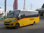 (216'220) - CarPostal Ouest - VD 457'382 - Iveco/Rosero am 19.