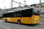 (281'273) - CarPostal Ouest - NE 165'364/PID 10'018 - Iveco (ex TPC Aigle Nr. CP09) am 11. Oktober 2025 beim Bahnhof Neuchtel
