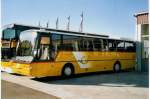 (055'131) - Gruber, Tiefencastel - Neoplan am 27.