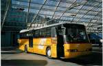 (066'730) - PostAuto Graubnden - GR 102'376 - Neoplan (ex P 25'117) am 20.