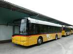 (252'217) - PostAuto Bern - Nr. 7/BE 435'814/PID 5576 - Solaris (ex Lengacher, Wichtrach Nr. 4) am 1. Juli 2023 in Laupen, Garage