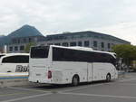 (209'208) - Burkhard, Uster - ZH 927'365 - Mercedes am 1.