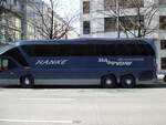 Hanke, Niderwiesa - Neoplan Starliner am 10.