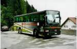 (032'915) - Huber, Entlebuch - LU 15'631 - Van Hool am 27.