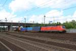 189 011-0 mit einem Containerzug am 31.