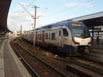 3427 055 der S-Bahn Hannover als S 4 nach Bennemhlen in Hildesheim Hbf.