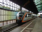 642 824 der Trilex als RE 1 Zgorzelec - Dresden Hbf in Grlitz. 17.07.2025