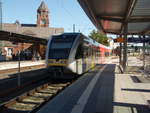 508 102 der Hessischen Landesbahn als RB nach Gelnhausen in Gieen.