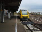 Ein Lint 41 der Hessischen Landesbahn als RB 29 aus Limburg (Lahn) in Siershahn. 24.10.2024