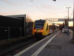 VT 630 der Hessischen Landesbahn im Einsatz fr start Taunus als RB 16 nach Friedberg (Hess) in Friedrichsdorf (Taunus). 27.12.2024