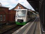 VT 011 der Erfurter Bahn als RE 47 nach Erfurt Hbf in Saalfeld (Saale). 28.08.2021