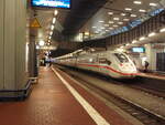Ein ET 412 als ICE 375 Berlin Ostbahnhof - Basel SBB in Kassel-Wilhelmshöhe. 03.02.2024