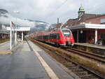 2442 702 als RE 61 aus München Hbf in Garmisch-Partenkirchen. 19.11.2023