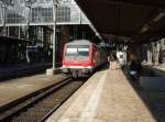 Ein Wittenberger Steuerwagen als RE nach Koblenz Hbf in Frankfurt (Main) Hbf. 10.04.2010