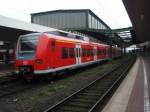 425 531 als RE 3 Hamm (Westf.) - Dsseldorf Hbf in Duisburg Hbf.