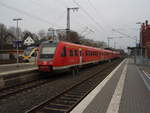 612 039 als RE 17 Hagen Hbf - Kassel-Wilhelmshöhe in Warburg (Westf.).