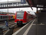 426 517 als RE 16 nach Essen Hbf in Siegen Hbf. 05.02.2022
