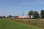 185 666 mit einem  KLV  aus Mnchen kommend am 30.