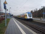Ein Doppelstock Steuerwagen der metronom Eisenbahngesellschaft als RE 2 Göttingen - Hannover Hbf in Kreiensen. 09.02.2019