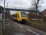 VT 712 der Hessischen Landesbahn als RB 45 aus Gieen in Mcke.