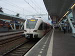Ein GTW der Arriva als Stoptrein nach Doetinchem in Arnhem Centraal.