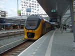 nederlandse-spoorwegen-ns/566351/zwei-dd-irm-als-ic-venlo-- Zwei DD-IRM als IC Venlo - Schiphol (Airport) in Utrecht Centraal. 15.07.2017