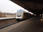 Ein Doppelstock Steuerwagen der metronom Eisenbahngesellschaft als RE 2 nach Uelzen in Gttingen.