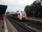 462 077 von National Express als RE 11 Hamm (Westf.) Hbf - Kassel-Wilhelmshhe in Altenbeken.