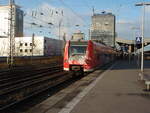 426 508 als RE 16 nach Siegen Hbf in Essen Hbf.