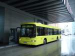 (128'665) - PostBus - PT 12'564 - Scania/Hess am 11.