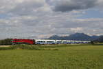 1116 228 mit der  Ski-Austria-Railjet-Garnitur  aus Salzburg kommend am 26.