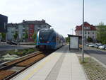 Ein GTW der Steiermarkbahn und Bus als S 31 nach Gleisdorf in Weiz Nord. 04.05.2024